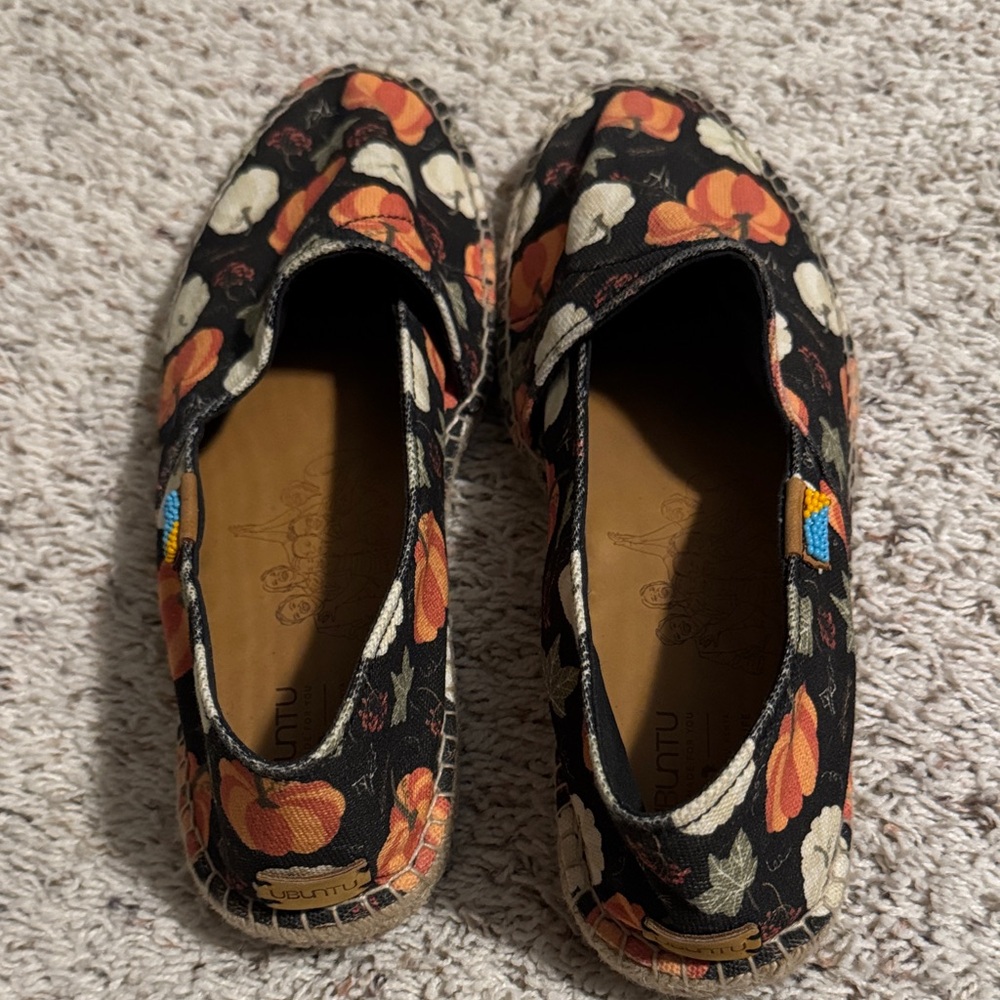Pumpkin Slip-On Shoes